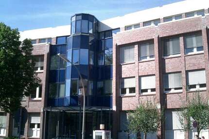 Büro in Hamburg 10.121 € 698 m²