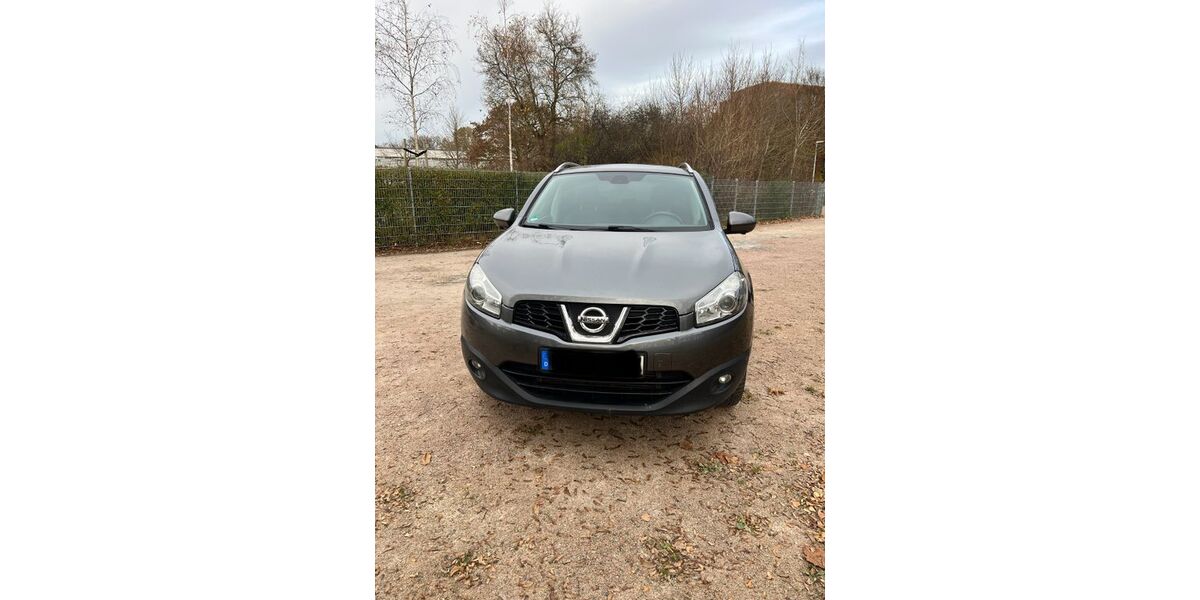 Nissan Qashqai 214.456 km 5.200 &euro; Hamburg 21147