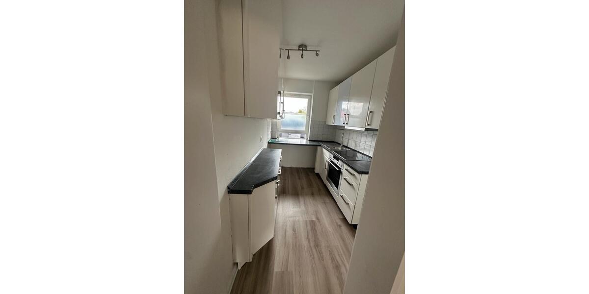 Erdgeschoßwohnung Henstedt-Ulzburg Ulzburg - 3 Zimmer, 67 m&sup2;, 1.300&euro; | Angebot:26419366