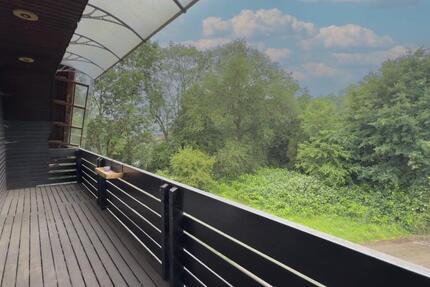 Großzügige Doppelhaushälfte mit Kamin, Einliegerwohnung usw. zimmer