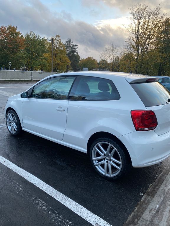 VW Polo 155.000 km 6.390 € Hamburg 22309