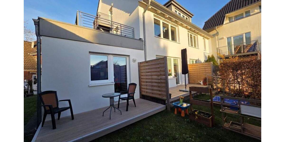 Saniertes Mehrfamilienhaus mit 4 Wohnungen in Duvenstedt 1 zimmer