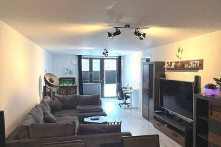 Wohnung Wedel - 3 Zimmer, 100 m&sup2;, 1.200&euro; | Angebot:24820086