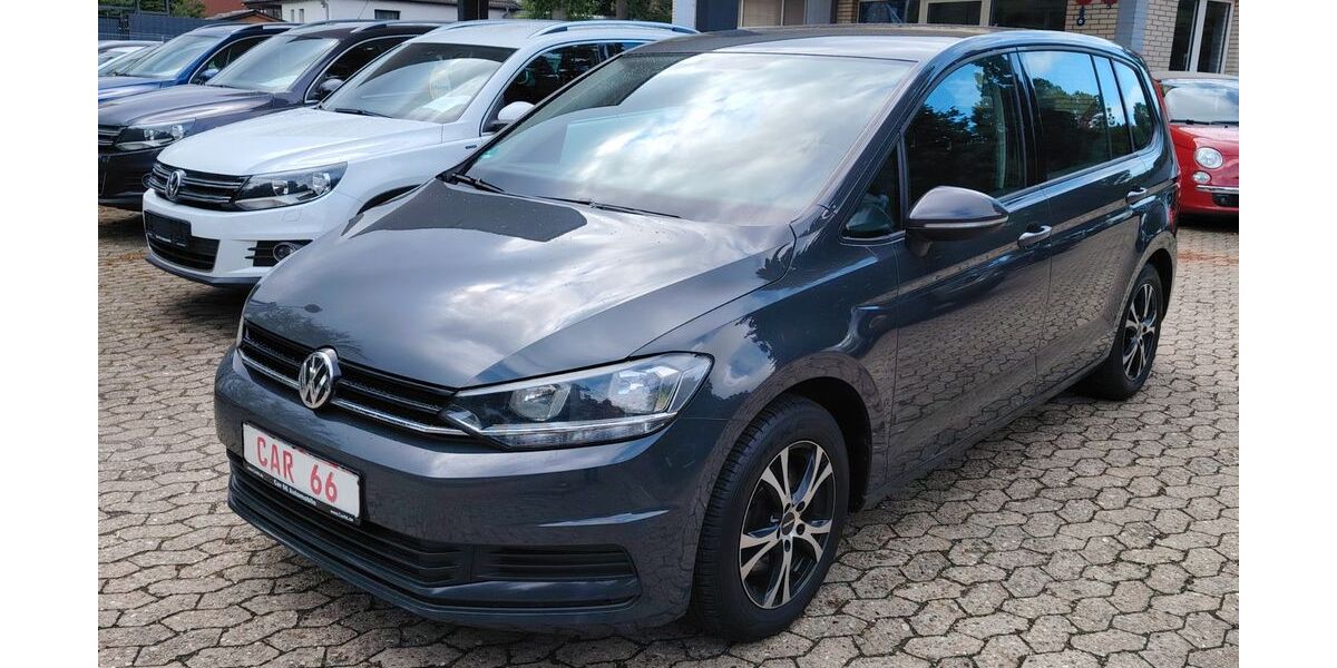 VW Touran 176.200 km 10.990 &euro; Buxtehude 21614