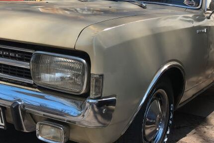 Opel Rekord 150.000 km 9.500 &euro; Hamburg 20251