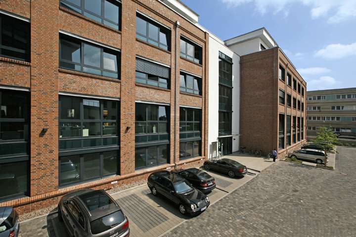 Büro in Hamburg 4.093,20 € 216 m² zimmer