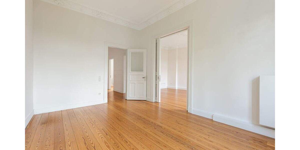 Exklusive Jugendstilwohnung in der Beletage - kernsaniert in bester Hamburger Lage 4 zimmer