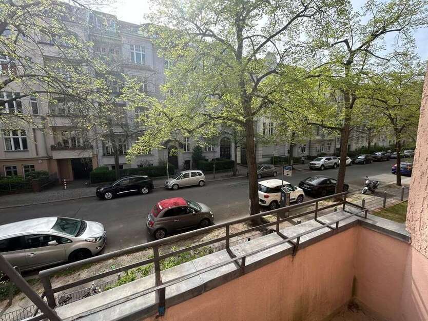 Wohnung zum Mieten in Berlin 1.994 € 129.94 m²
