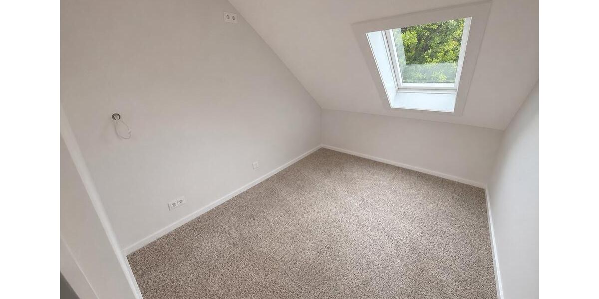 Dachgeschoßwohnung Ahrensburg - 2 Zimmer, 51 m&sup2;, 248.000&euro; | Angebot:26705127