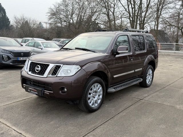 Nissan Pathfinder 202.529 km 13.990 &euro; Hamburg 22529