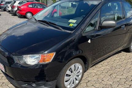 Mitsubishi Colt 117.000 km 2.450 &euro; Buxtehude 21614