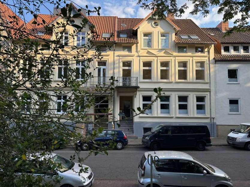 Haus zum Kaufen in Lüneburg 899.000 € 250 m²