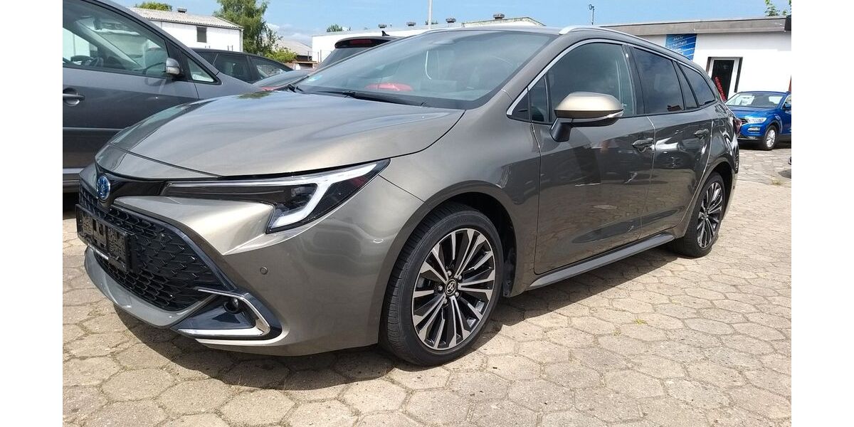 Toyota Corolla 18.000 km 25.490 &euro; Neu Wulmstorf 21629