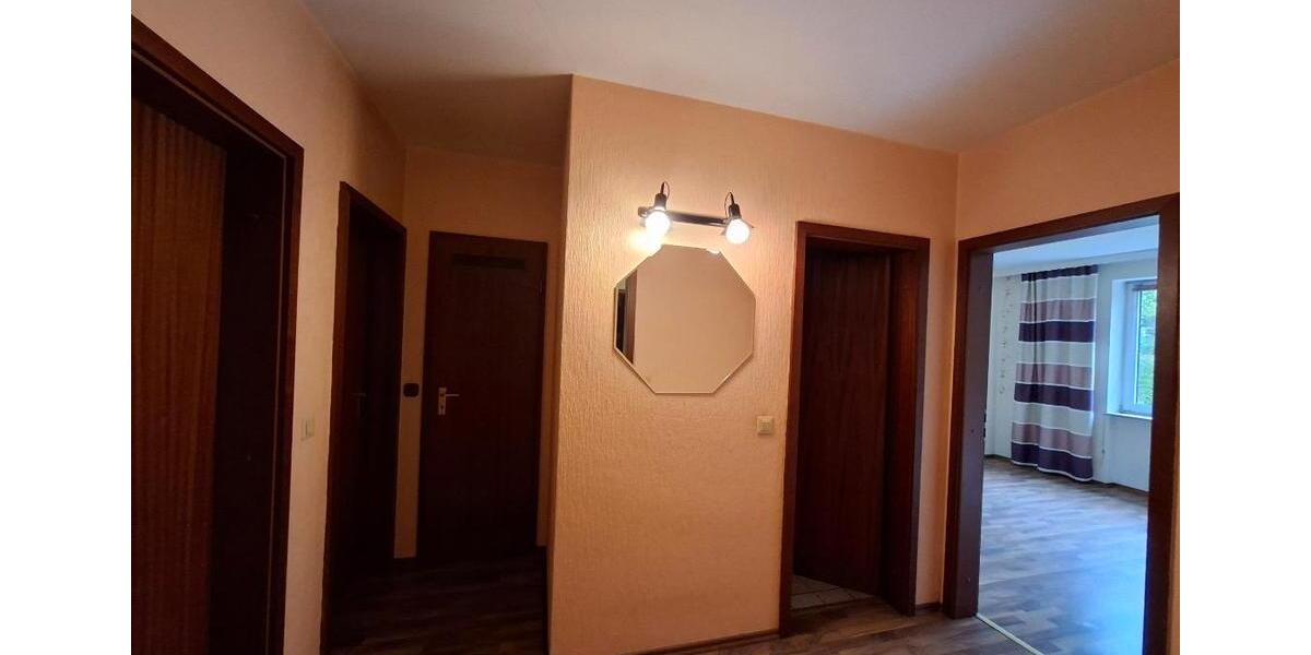 Erdgeschoßwohnung Stapelfeld - 4 Zimmer, 91 m&sup2;, 1.200&euro; | Angebot:26614295