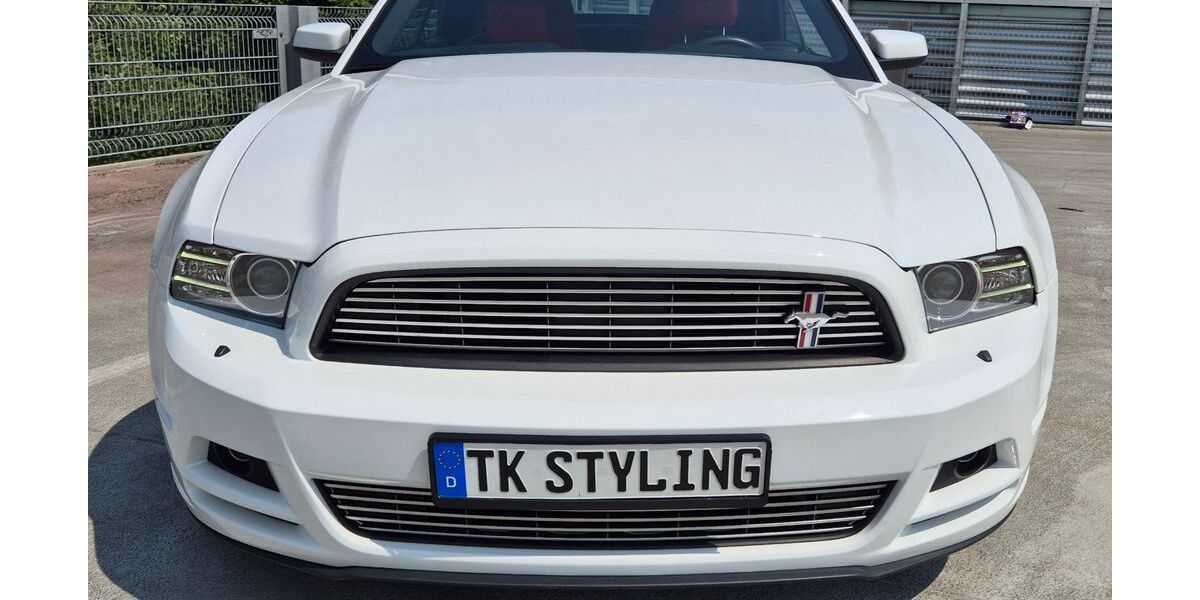 Ford Mustang 37.000 km 16.900 &euro; Schenefeld / Hamburg 22869