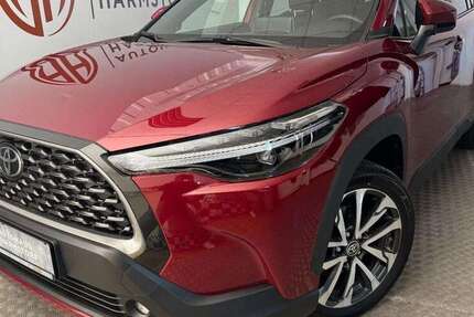 Toyota Corolla Cross 17.500 km 32.970 &euro; Harmstorf 21228