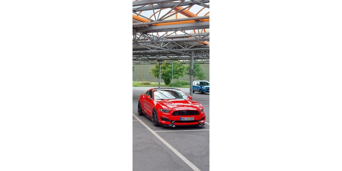 Ford Mustang 72.000 km 36.200 &euro; Hamburg 22089
