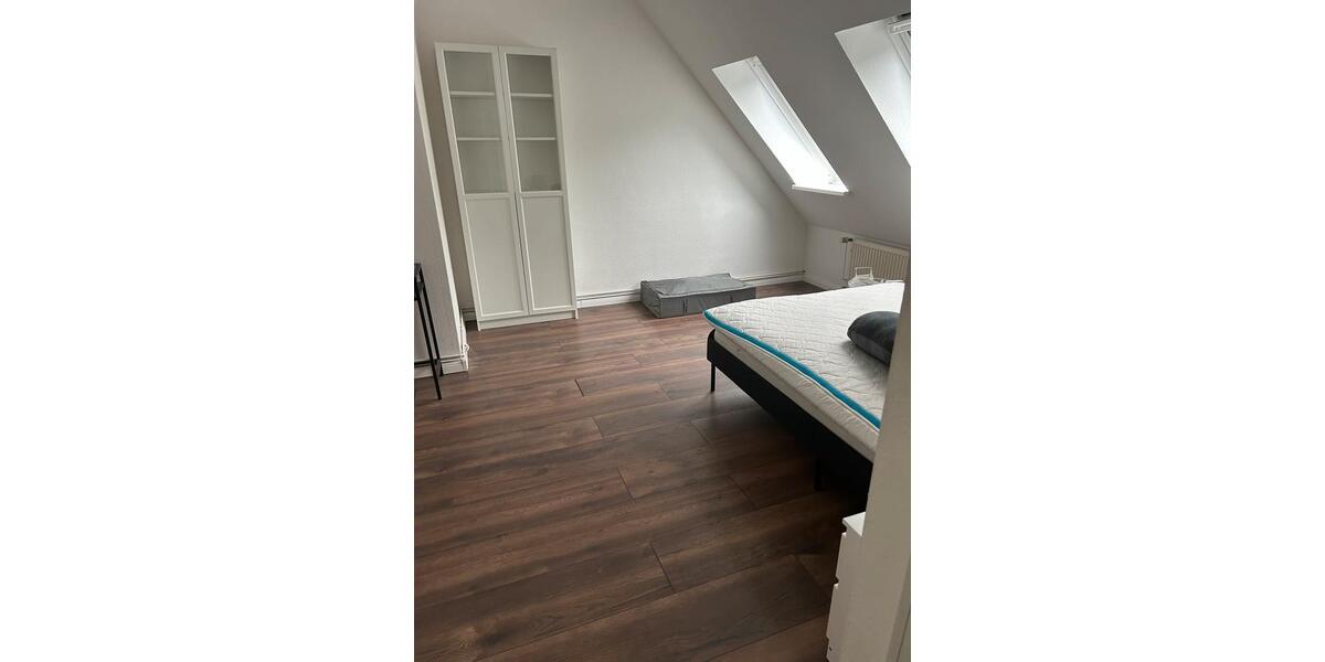 Maisonettenwohnung Hamburg Eimsbüttel - 3.5 Zimmer, 100 m&sup2;, 450.000&euro; | Angebot:26375443