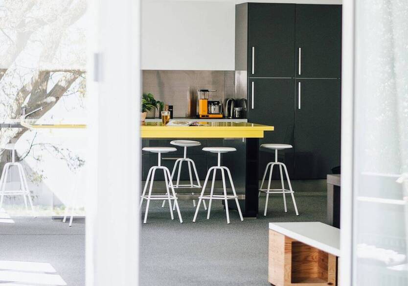 Coworking Arbeitsplätze auf unserem Campus mitten im Grünen - All-in-Miete