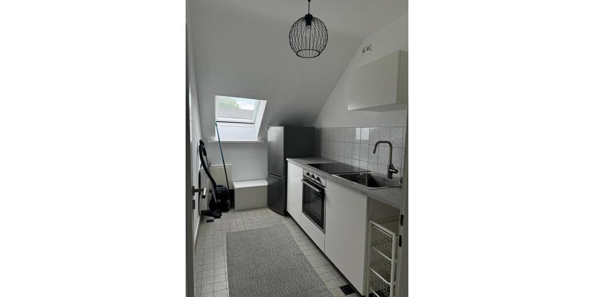 Dachgeschoßwohnung Hamburg Langenhorn - 1 Zimmer, 35 m&sup2;, 750&euro; | Angebot:25368505