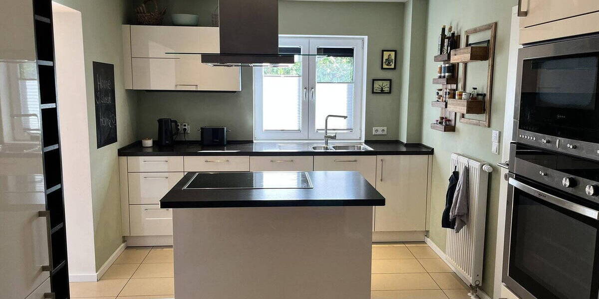 Doppelhaushälfte Hamburg Sasel - 7 Zimmer, 135 m&sup2;, 3.300&euro; | Angebot:26275113