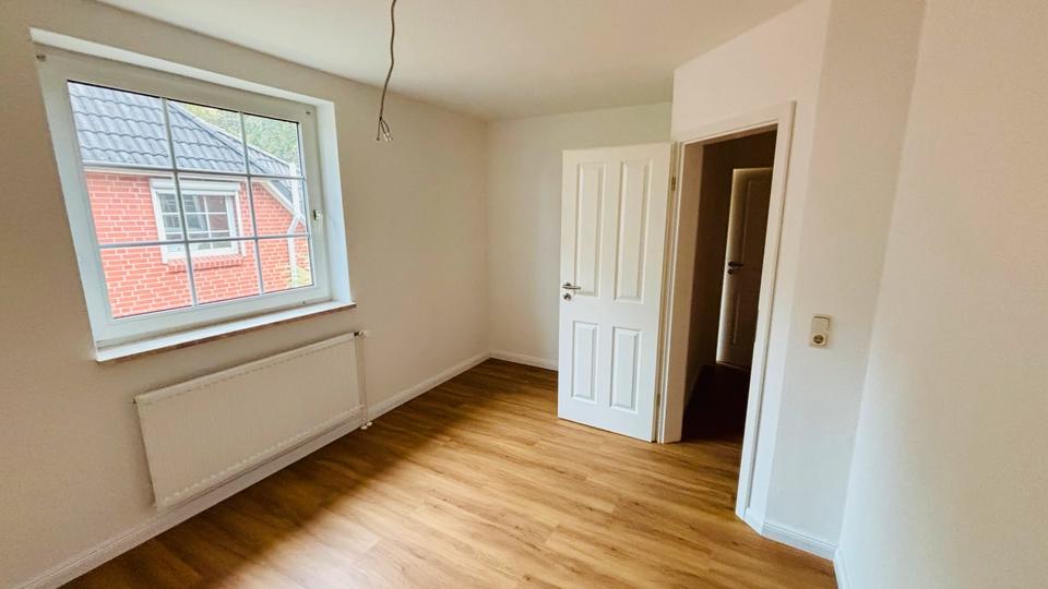 Doppelhaushälfte Glinde - 4 Zimmer, 105 m&sup2;, 1.850&euro; | Angebot:25432857