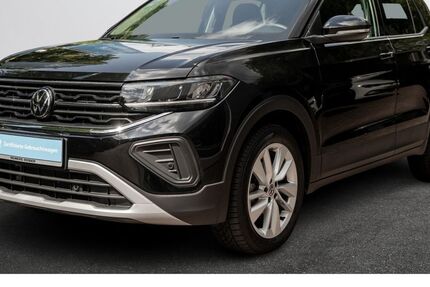 VW T-Cross 5.690 km 25.990 &euro; Hamburg 22457