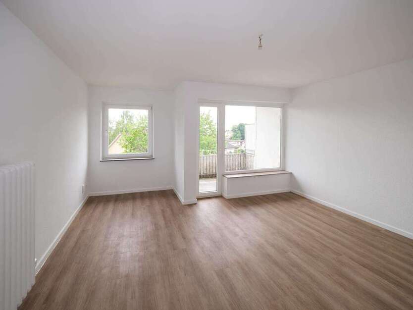 Wohnung zum Mieten in Uetersen 599 € 62.71 m²