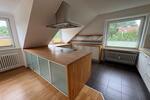 Helle Dachgeschoßwohnung mit Südbalkon plus 60m² Stauraum