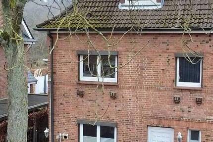Doppelhaushälfte in ruhiger Lage