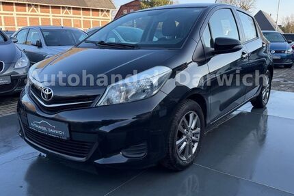 Toyota Yaris 185.121 km 7.490 &euro; Winsen Luhe 21423