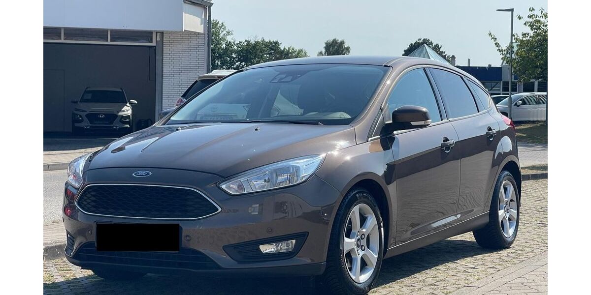 Ford Focus 69.900 km 7.790 &euro; Uetersen 25436