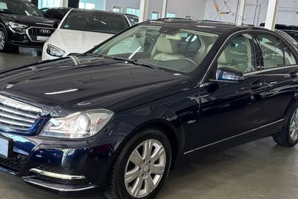 Mercedes-Benz C 250 71.455 km 17.900 &euro; Hamburg 20537