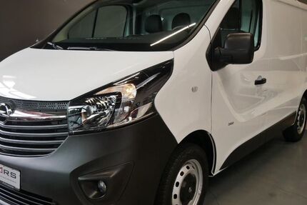 Opel Vivaro 89.808 km 14.490 € Seevetal 21220