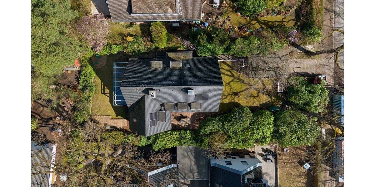 Einfamilienhaus Hamburg Rissen - 7 Zimmer, 215 m&sup2;, 1.290.000&euro; | Angebot:26220303