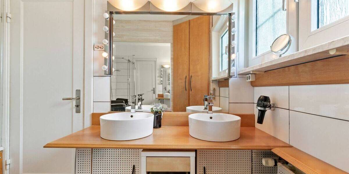 Einfamilienhaus Hamburg Wohldorf-Ohlstedt - 7 Zimmer, 199 m&sup2;, 1.350.000&euro; | Angebot:26787830