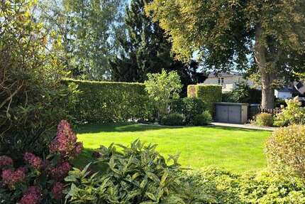 Haus zum Kaufen in Hamburg Sasel 1.475.000 € 328 m² 10 zimmer