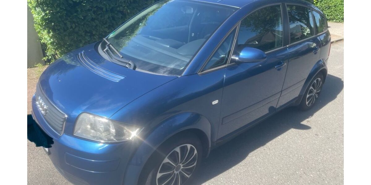 Audi A2 175.781 km 3.900 &euro; Hamburg 22399
