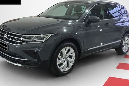 VW Tiguan 56.814 km 25.490 &euro; Hamburg 21029