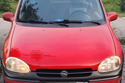 Opel Corsa 95.500 km 1.400 &euro; Eidelstedt HH 22523