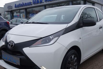 Toyota Aygo (X) 124.128 km 5.999 &euro; Hamburg 22143