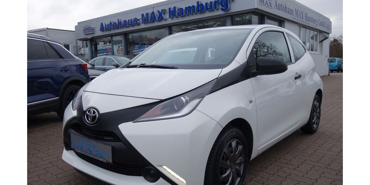 Toyota Aygo (X) 124.128 km 5.999 &euro; Hamburg 22143