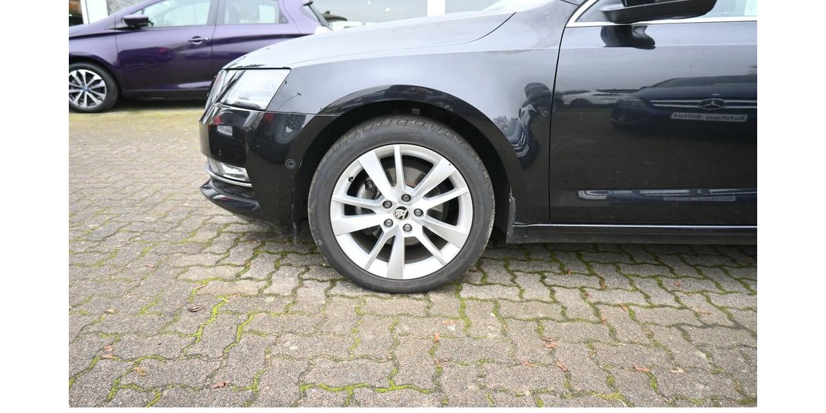 Skoda Octavia 1.5 TSI Combi *Style* Navi LED DAB 17Alu 169.000 km 12.500 &euro; Seevetal - Hittfeld 21218