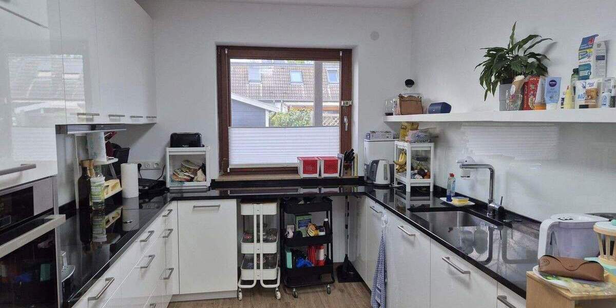 Reihenmittelhaus Norderstedt Harksheide - 4 Zimmer, 114 m&sup2;, 1.920&euro; | Angebot:25176429