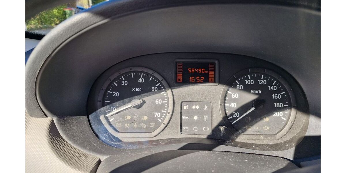 Dacia Sandero 59.000 km 3.199 &euro; Hamburg 21035