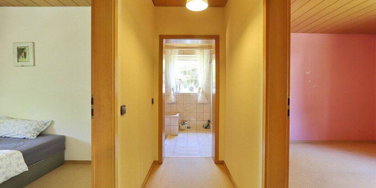 Einfamilienhaus Hamburg Langenhorn - 8 Zimmer, 191 m&sup2;, 450.000&euro; | Angebot:26806972