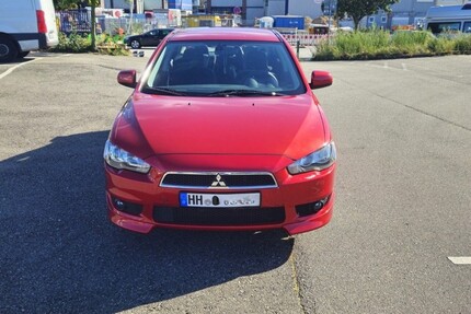 Mitsubishi Lancer 94.404 km 12.500 € Hamburg 20038