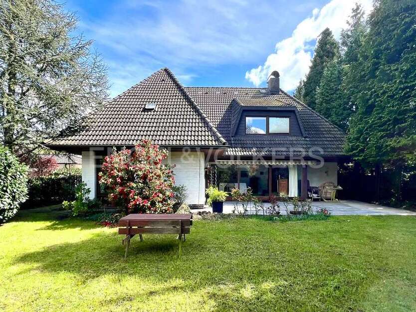Haus zum Kaufen in Hamburg 795.000 € 199 m²