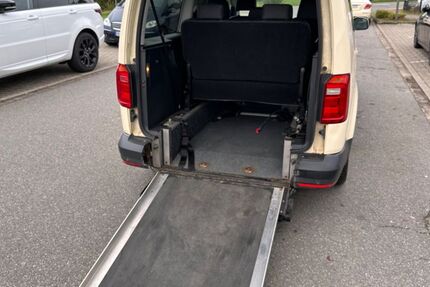 VW Caddy 465.000 km 5.900 &euro; Stapelfeld bei Hamburg 22145