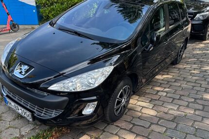 Peugeot 308 153.000 km 3.650 &euro; Hamburg 21107